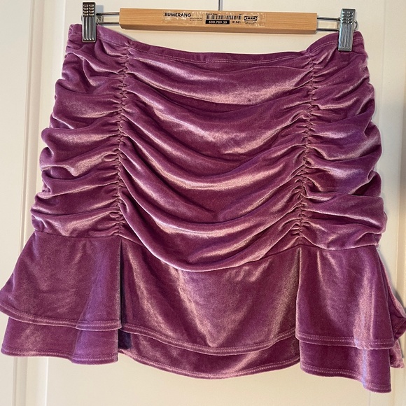 NWOT, Wild Fable, Velvet Ruffled Mini Skirt, pink/lavender/mauve, Size M - Picture 1 of 3